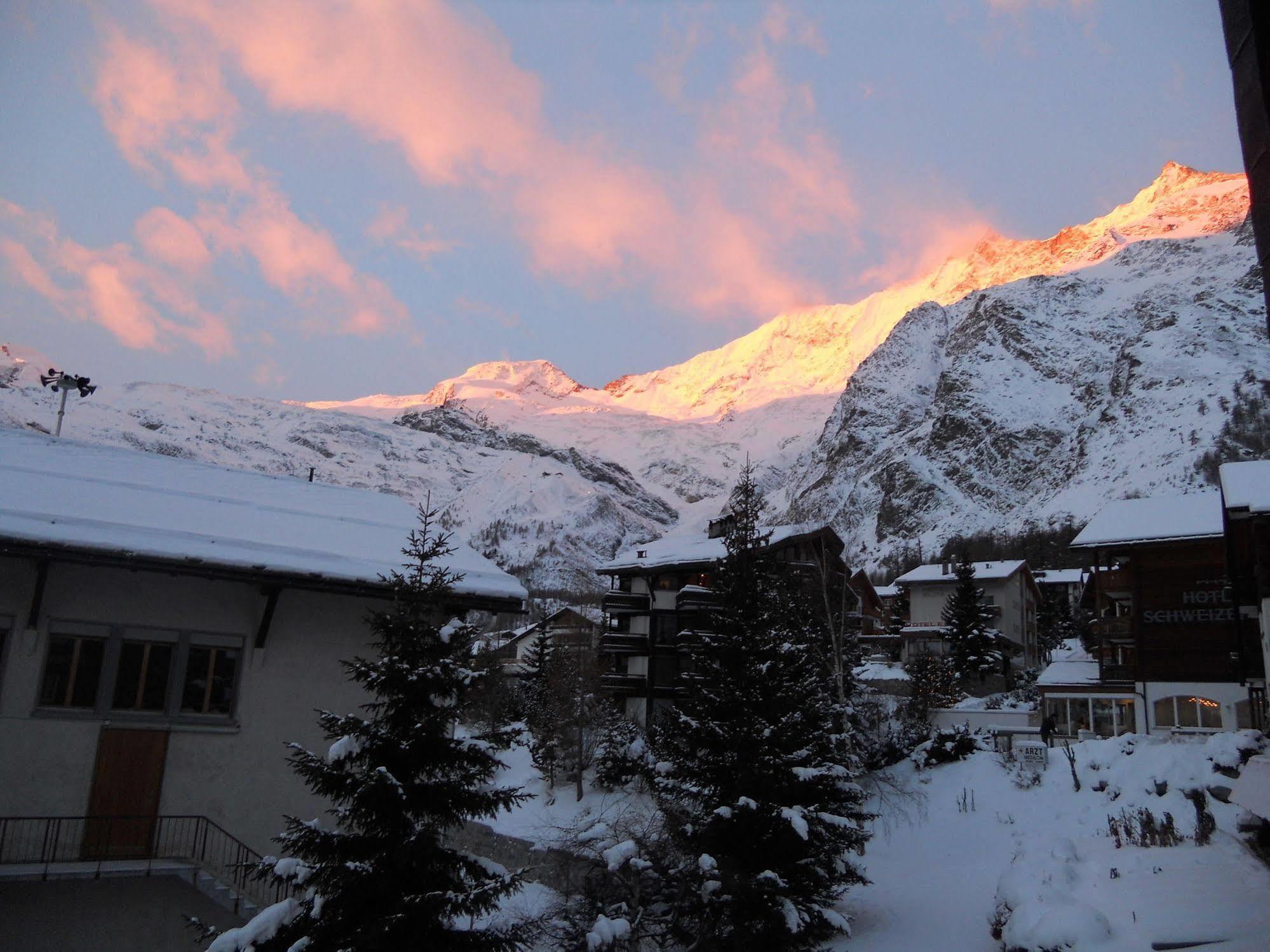 Chalet Alpenruh Saas Fee Eksteriør billede