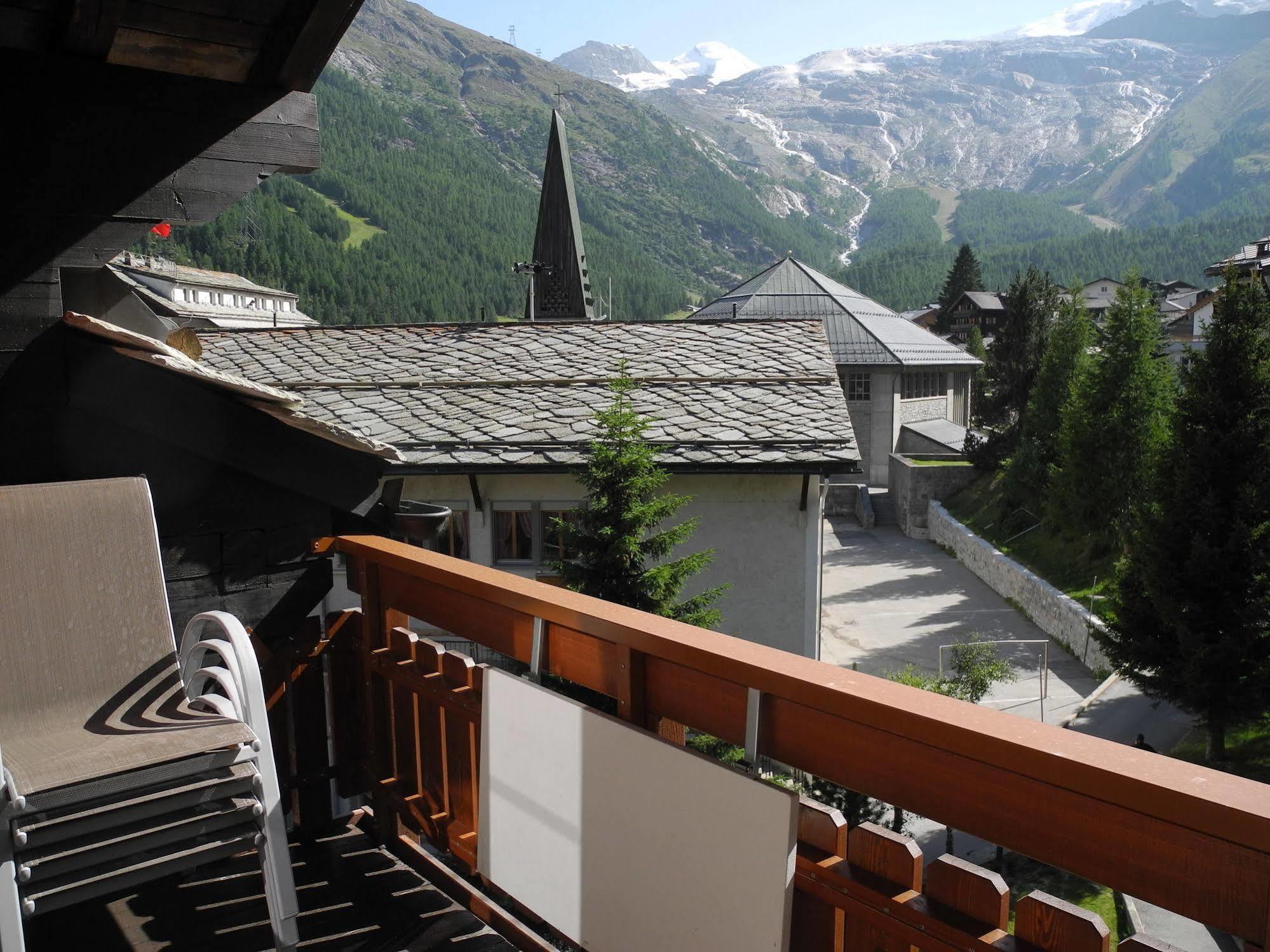 Chalet Alpenruh Saas Fee Eksteriør billede